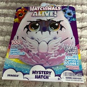 Hatchimals Alive, Mystery Hatch Draggle, Surprise Interactive Toy